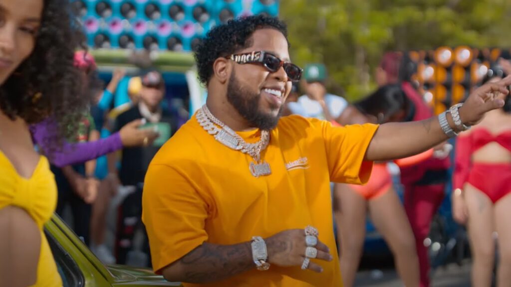 Chimbala – Feliz (Video Oficial)